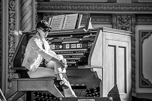 organist Dr. Carol Williams at the Spreckels organ